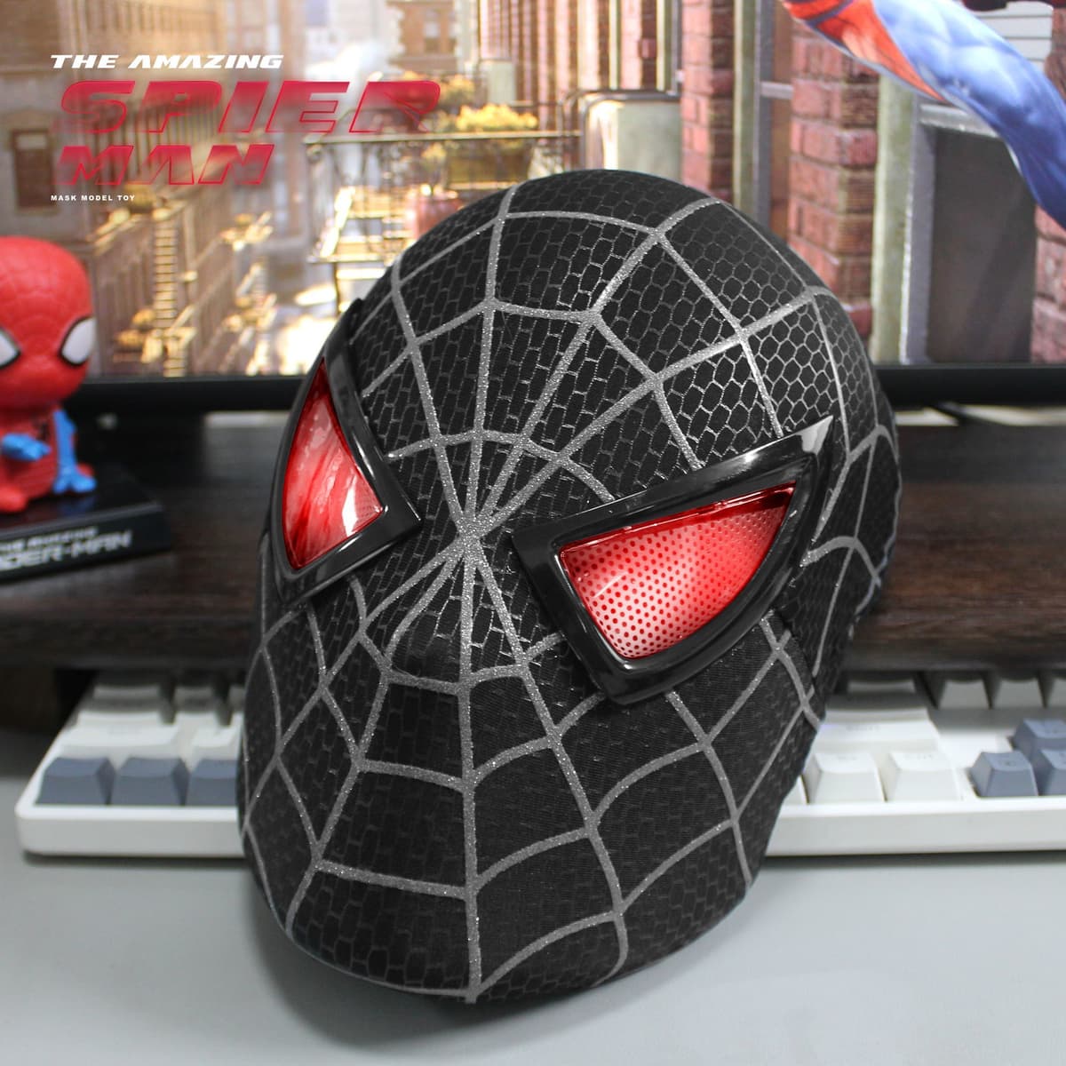 Toby Maguire Spiderman Black Mask 3