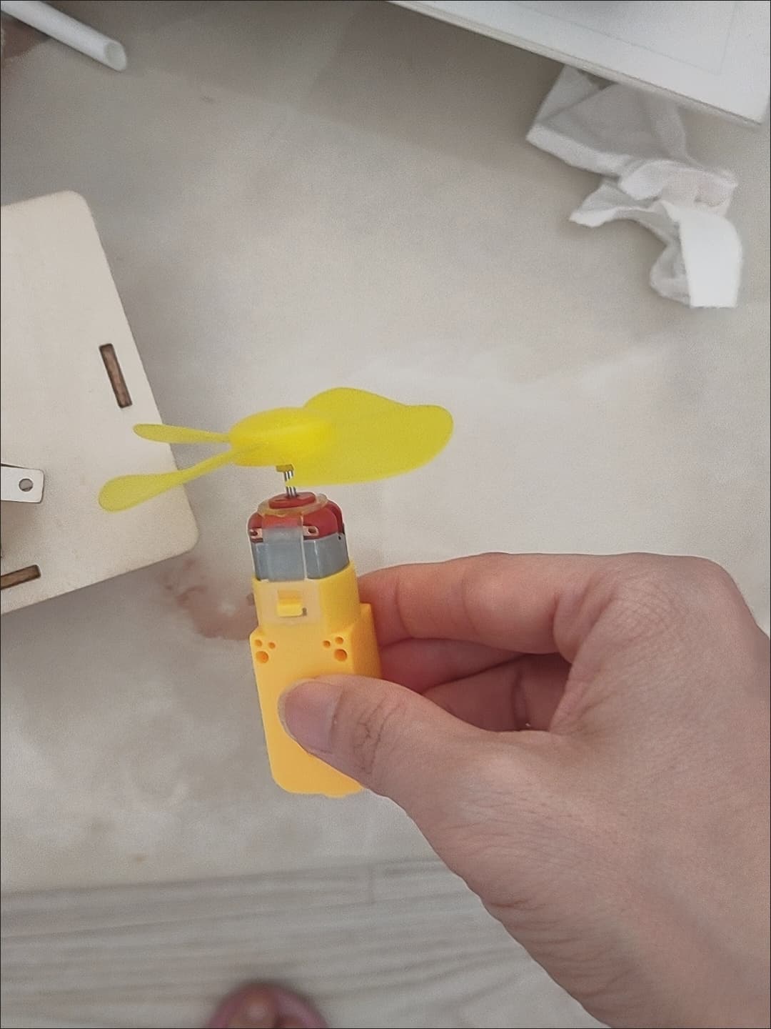 STEM DIY Battery Fan 3