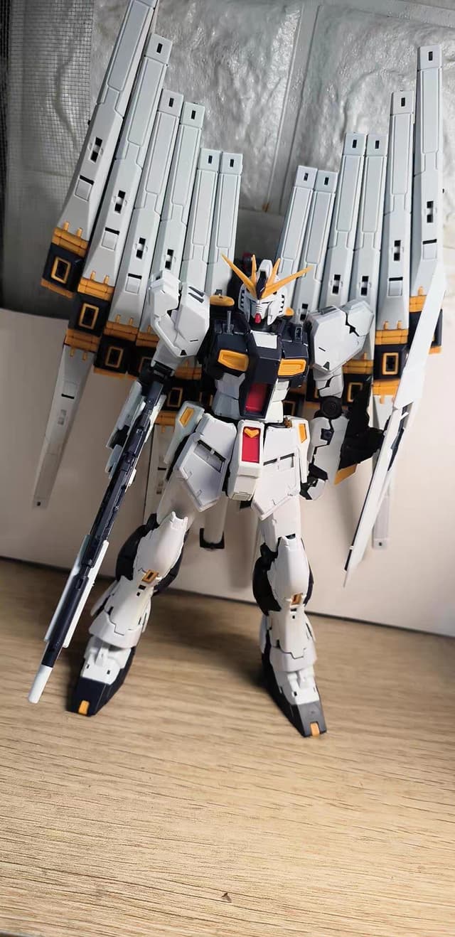 Gaogao RG 1/144 RX-93 Nu Hi-v Gundam HWS Heavy Weapons System Mobile Suit Model Kit